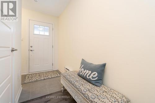 997 Alder Gate, Milton, ON - Indoor