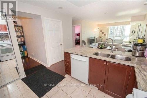 2007 - 335 Rathburn Road W, Mississauga, ON - Indoor Photo Showing Kitchen With Double Sink