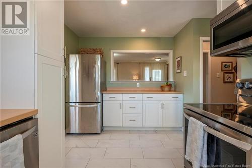 3124 Loch Lomond Road, Saint John, NB - Indoor Photo Showing Kitchen