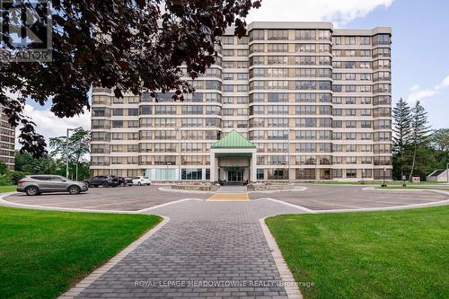 1109 - 320 Mill Street S, Brampton, ON - Outdoor