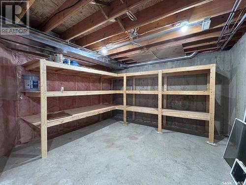 511 Palliser Drive, Swift Current, SK - Indoor Photo Showing Basement