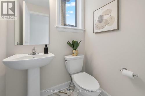 757 Gamble Drive, Russell, ON - Indoor Photo Showing Bathroom