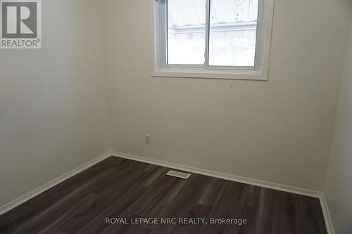 21 Idylwood Road, Welland (767 - N. Welland), ON - Indoor Photo Showing Other Room