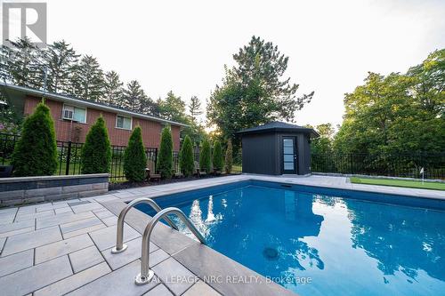 3664 Glen Road, Lincoln (980 - Lincoln-Jordan/Vineland), ON - Outdoor With In Ground Pool With Backyard