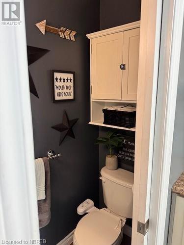 112 Holditch Street, Sturgeon Falls, ON - Indoor Photo Showing Bathroom