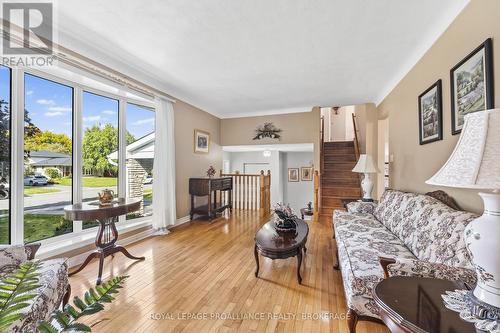 616 Pimlico Place, Kingston (South Of Taylor-Kidd Blvd), ON - Indoor Photo Showing Living Room