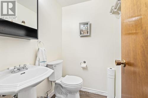 616 Pimlico Place, Kingston (South Of Taylor-Kidd Blvd), ON - Indoor Photo Showing Bathroom