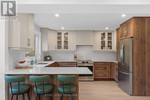 1220 Humberside Drive, Kingston (North Of Taylor-Kidd Blvd), ON - Indoor Photo Showing Kitchen With Upgraded Kitchen