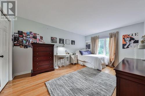 1260 Old Bridle Path, Oakville (1007 - Ga Glen Abbey), ON - Indoor Photo Showing Bedroom