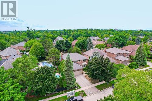 1260 Old Bridle Path, Oakville (1007 - Ga Glen Abbey), ON - Outdoor With View