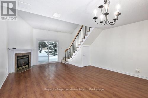 6 - 127 Alfred Street W, Blue Mountains (Thornbury), ON - Indoor With Fireplace