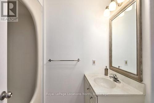 6 - 127 Alfred Street W, Blue Mountains (Thornbury), ON - Indoor Photo Showing Bathroom