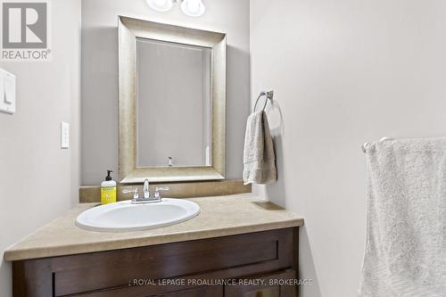 1177 Crossfield Avenue, Kingston (City Northwest), ON - Indoor Photo Showing Bathroom