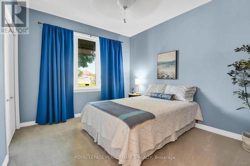 518 Golden Sedge Way, Ottawa, ON - Indoor Photo Showing Bedroom