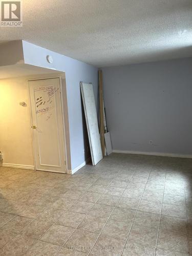 107 - 1105 Jalna Boulevard, London, ON - Indoor Photo Showing Other Room