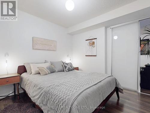 510 - 20 Joe Shuster Way, Toronto, ON - Indoor Photo Showing Bedroom