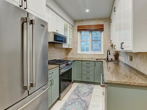 Kitchen - 2-1009 Boul. Laird, Mont-Royal, QC - Indoor Photo Showing Kitchen