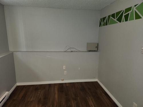 32-562 Edison Road, Thunder Bay, ON - Indoor Photo Showing Other Room