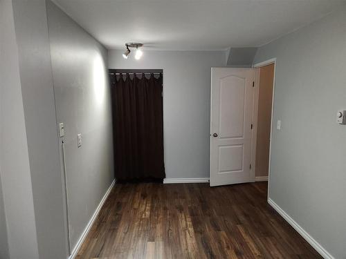 32-562 Edison Road, Thunder Bay, ON - Indoor Photo Showing Other Room