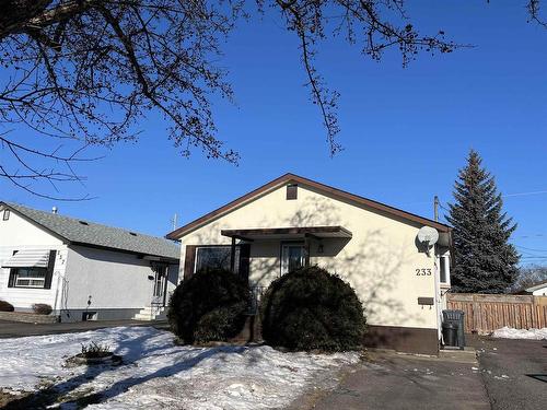 233 Victoria Avenue W, Thunder Bay, ON - Outdoor