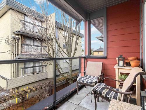 1-920 Caledonia Ave, Victoria, BC 