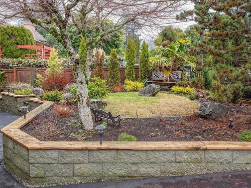 5680 Lost Lake Rd, Nanaimo, BC 