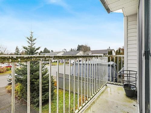 B-1963 Noort Pl, Courtenay, BC - Outdoor With Exterior