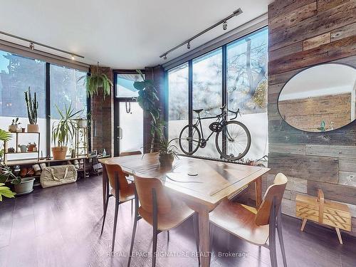 134 Pendrith St, Toronto, ON - Indoor Photo Showing Dining Room