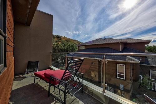 19-1651 Valleyview Drive, Kamloops, BC - Outdoor With Exterior