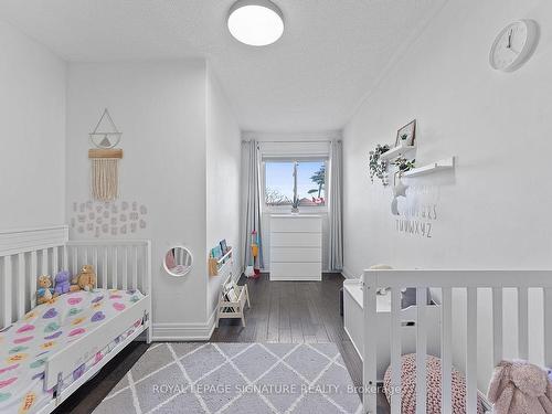 130 Bonspiel Dr, Toronto, ON - Indoor Photo Showing Bedroom