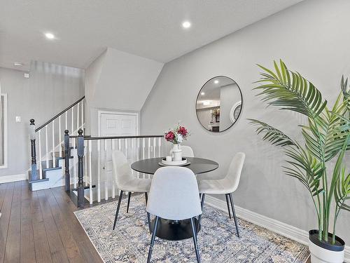 130 Bonspiel Dr, Toronto, ON - Indoor Photo Showing Dining Room