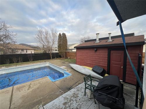 1368 Bing Avenue, Kelowna, BC - Outdoor With In Ground Pool