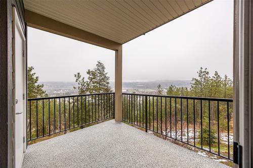 212-935 Academy Way, Kelowna, BC - Outdoor With View With Exterior