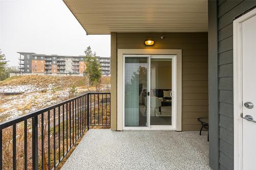 212-935 Academy Way, Kelowna, BC - Outdoor With Exterior