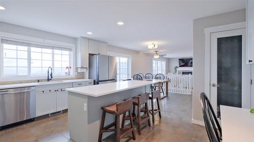 2838 Summerview Place, West Kelowna, BC - Indoor Photo Showing Kitchen With Upgraded Kitchen