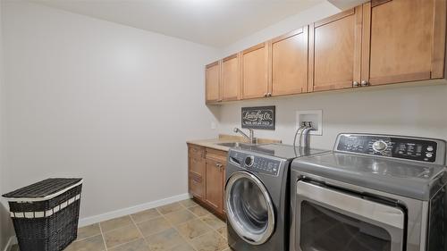 2838 Summerview Place, West Kelowna, BC - Indoor Photo Showing Laundry Room