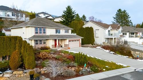 2838 Summerview Place, West Kelowna, BC - Outdoor With Facade