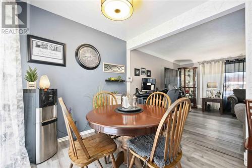 1000 Meighen Crescent, Sarnia, ON - Indoor Photo Showing Dining Room