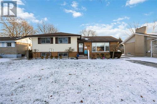 1000 Meighen Crescent, Sarnia, ON - Outdoor