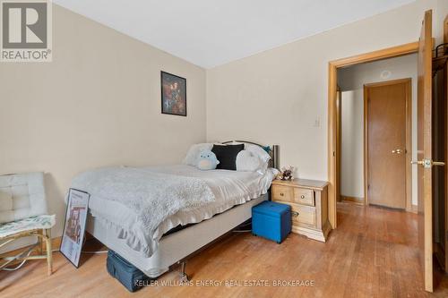 21 Dalegrove Crescent, Toronto (Eringate-Centennial-West Deane), ON - Indoor Photo Showing Bedroom