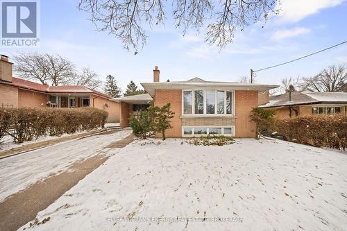 21 Dalegrove Crescent, Toronto (Eringate-Centennial-West Deane), ON - Outdoor