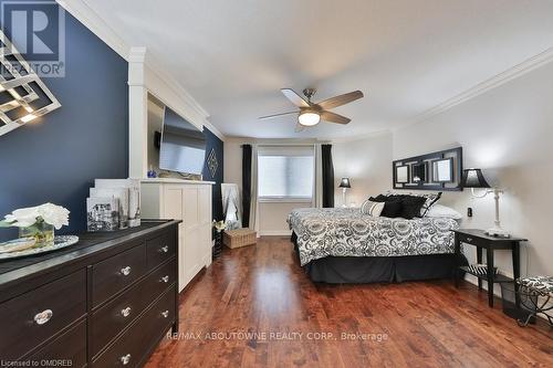 2304 Sovereign Street, Oakville, ON - Indoor Photo Showing Bedroom