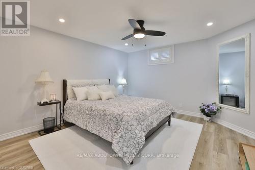 2304 Sovereign Street, Oakville, ON - Indoor Photo Showing Bedroom