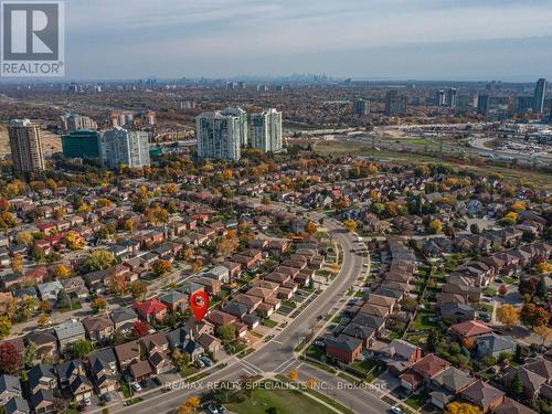 245 Kingsbridge Gardens, Mississauga, ON - Outdoor With View