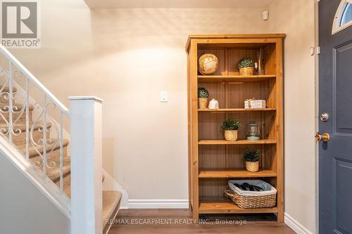 24 Roxborough Avenue, Hamilton, ON - Indoor Photo Showing Other Room