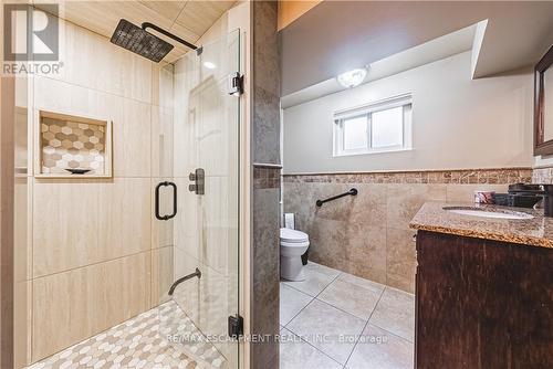 153 Ravenbury Drive, Hamilton, ON - Indoor Photo Showing Bathroom