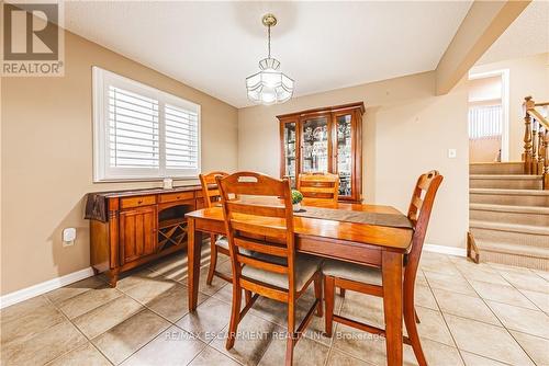 153 Ravenbury Drive, Hamilton, ON - Indoor Photo Showing Dining Room