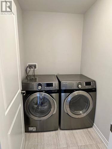 116 Sycamore Street, Welland, ON - Indoor Photo Showing Laundry Room