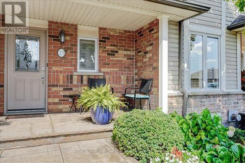 27 - 515 North Service Road, Hamilton, ON - Outdoor With Exterior