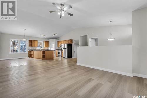 1309 6Th Avenue N, Saskatoon, SK - Indoor Photo Showing Living Room